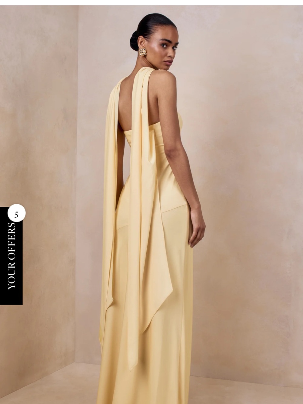 Club L London CHARLY
Lemon Matte Satin Bandeau Maxi Dress With Scarf-Detail
